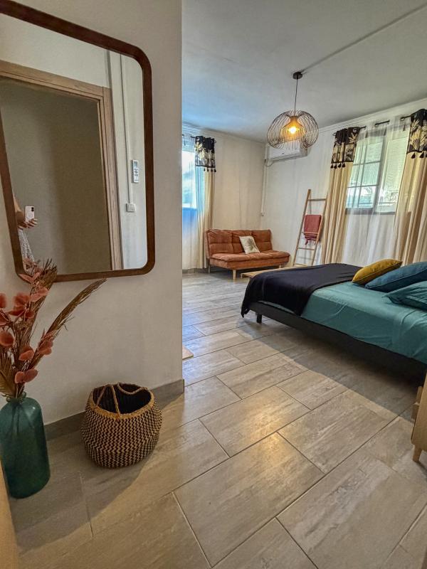 16.A louer villa avec piscine et vue mer St François Guadeloupe